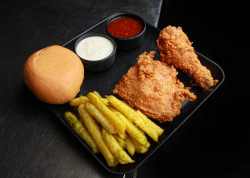 مرغ سوخاری ۲ تکه اسپایسی